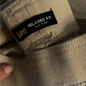 Khaki Lee Comfort fit capris